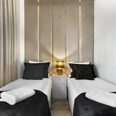 Water Harmony Chmielna Apartman