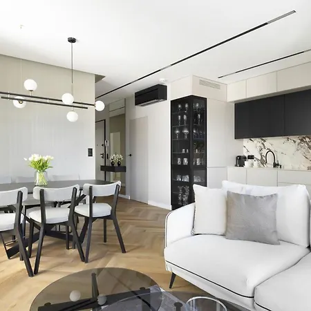 Water Harmony Chmielna גדנסק